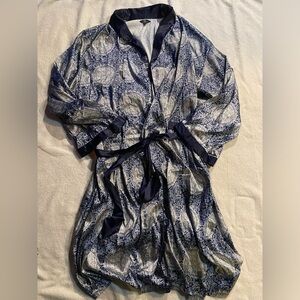 Men’s silk robe